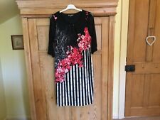 wedding guest/day/occasion  Body Con dress Size 14/16 new without tags