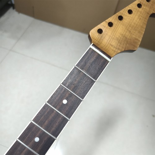 Roasted flame maple rosewood - maple,