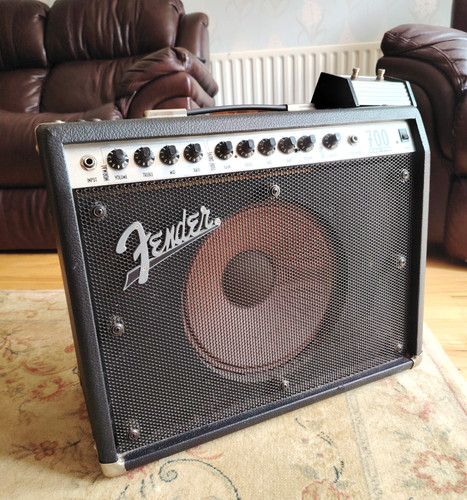 Fender roc pro 700 - fender, guitar