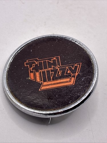 Vintage thin lizzy pin badge - vintage,