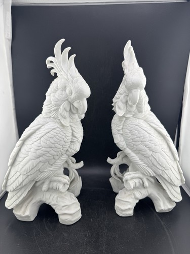 Pair vtg bisque - pair,