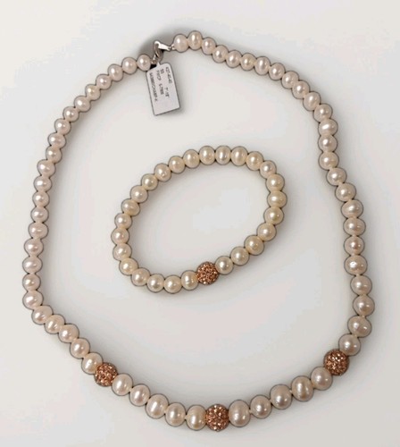Freashwater cultured pearl 925 - cultured,
