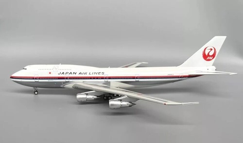 Inflight 200 jal b747 300 - inflight,