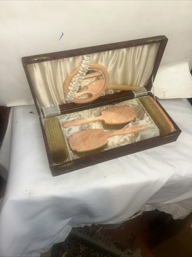 Vintage cased vanity - cased,