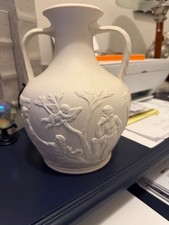 wedgwood portland vase 