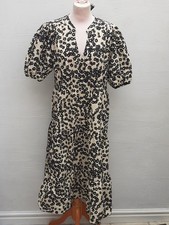 MARINA KANEVA LONDON