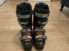 Head Edge 9.0  Ski Boots  Size 27.0/27.5 Flex Rating 90