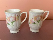 Set of 2 Vintage Royal Winton
