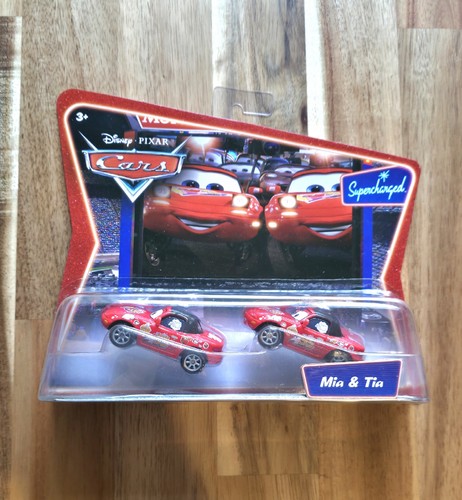 Disney pixar cars mia tia - pixar, "mia