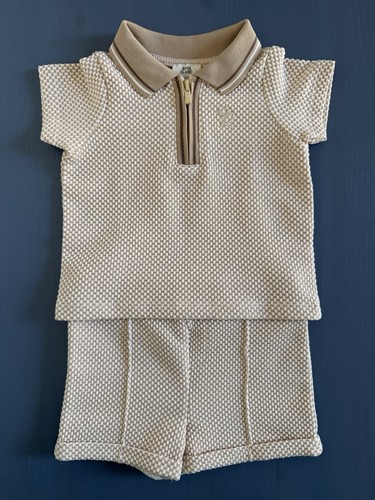 River island months - island,