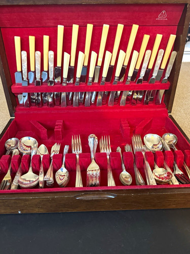 Oneida silver plated - silver, 90pc