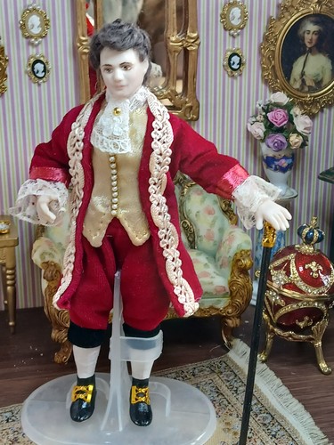 Porcelin dolls house - 1/12,