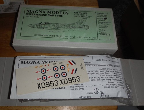 Magna models 4372 - 4372, supermarine