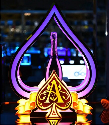 Ace spades champagne - ace,