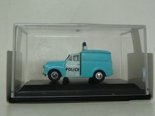 Oxford 76P008 Morris Minor 1000 van Police