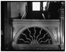 18. FIRST FLOOR MAIN STAIRCASE