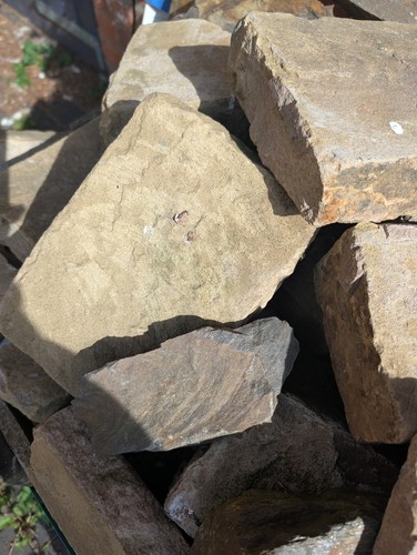 Ton buff sandstone blocks - sandstone,