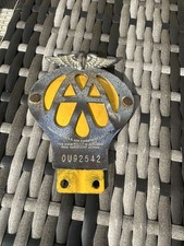 VINTAGE AA AUTOMOBILE ASSOCIATION CAR BADGE WITH WINGED EMBLEM