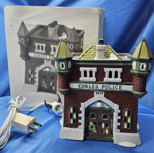 Department dickens village - department,