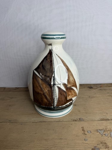 Vintage cinque port pottery - port,