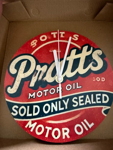Parts motor oil metal - , wall