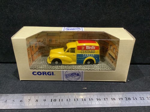 Corgi shop stock 96848 morris - corgi,