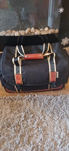 Jessops large leather canvas - jessops,