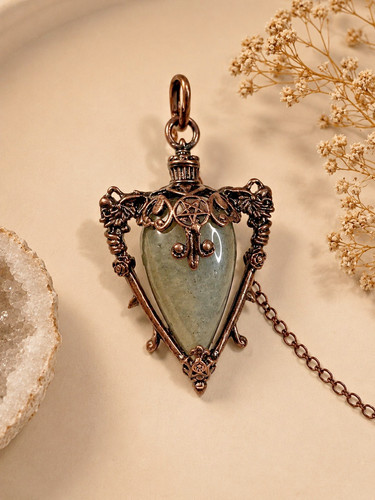 Labradorite crystal pendulum - labradorite,