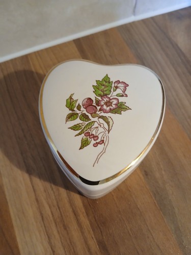 Vintage wade royal victoria - wade,