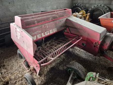 WELGER CONVENTIONAL BALER Year 1986