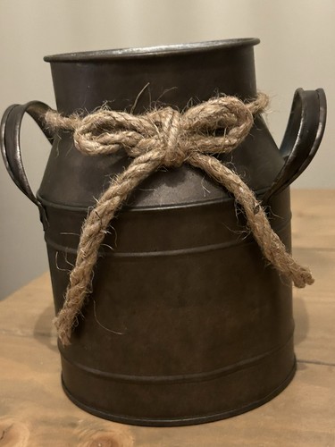 Rustic tin metal - metal, milk