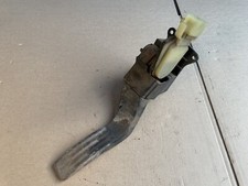 Ford Transit Connect 2002 - 2006 Throttle Pedal 2T149F836FD (A7)