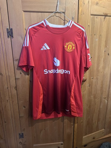 Man utd home shirt - home,