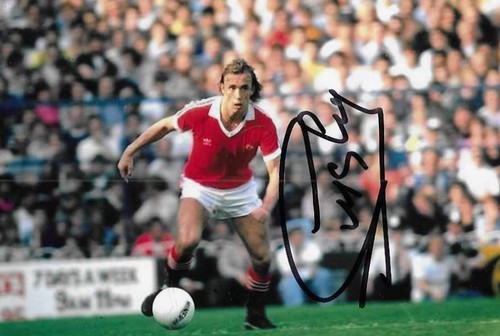 Sammy mcilroy signed - sammy,