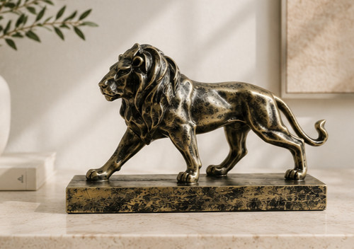 Modern puma sculpture - puma,