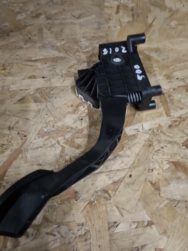 Fiat 500 accelerator throttle - 500,