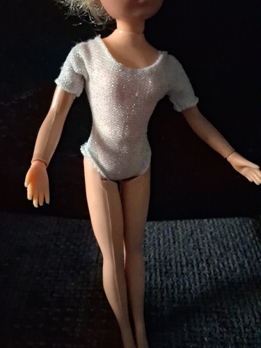 Vintage sindy sparkly - sparkly, white