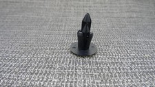 MG BLACK PIN RIVET PUSH IN