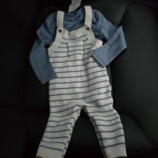 Boys 6-9 months knitted