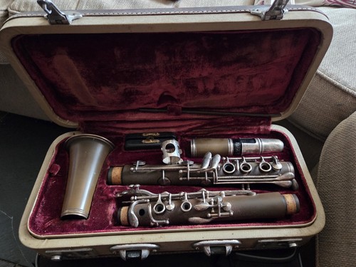 Clarinet lewington the - the, model