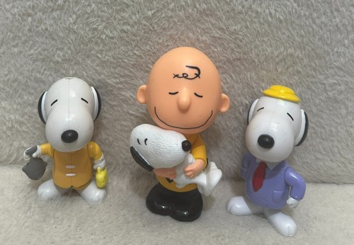 Peanuts charlie brown snoopy - peanuts,