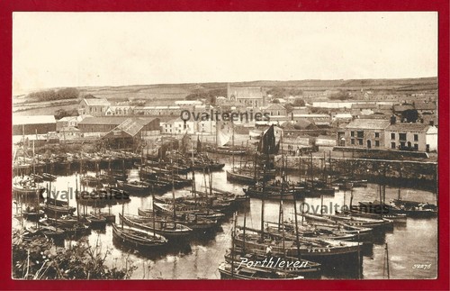Porthleven many fishing - , boats
