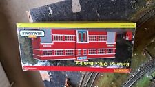 R8771 Hornby Skaledale OO Gauge Bellamys Office Building (Pre-Owned) With Lights