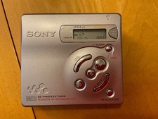 Sony MZ-R501 MiniDisc Player/recorder - great condition