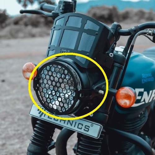 Headlight grill fit - headlight, (black)