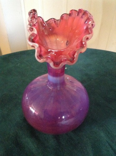 Art nouveau cranberry hand - 5",