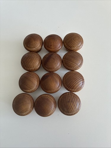 Set pine drawer knobs - 12,
