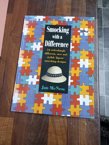 Smocking with difference 16 - a,