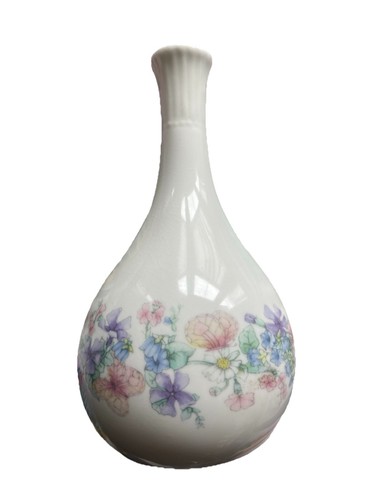Wedgewood bone china - bone,