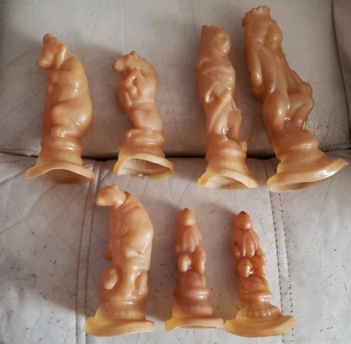 Full chess set - set, of